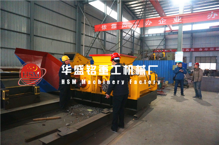 ��݁����C